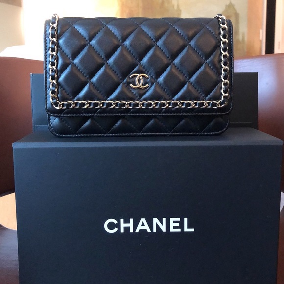 CHANEL Handbags - Authentic CHANEL Quilted Gold-Tone Metal Black